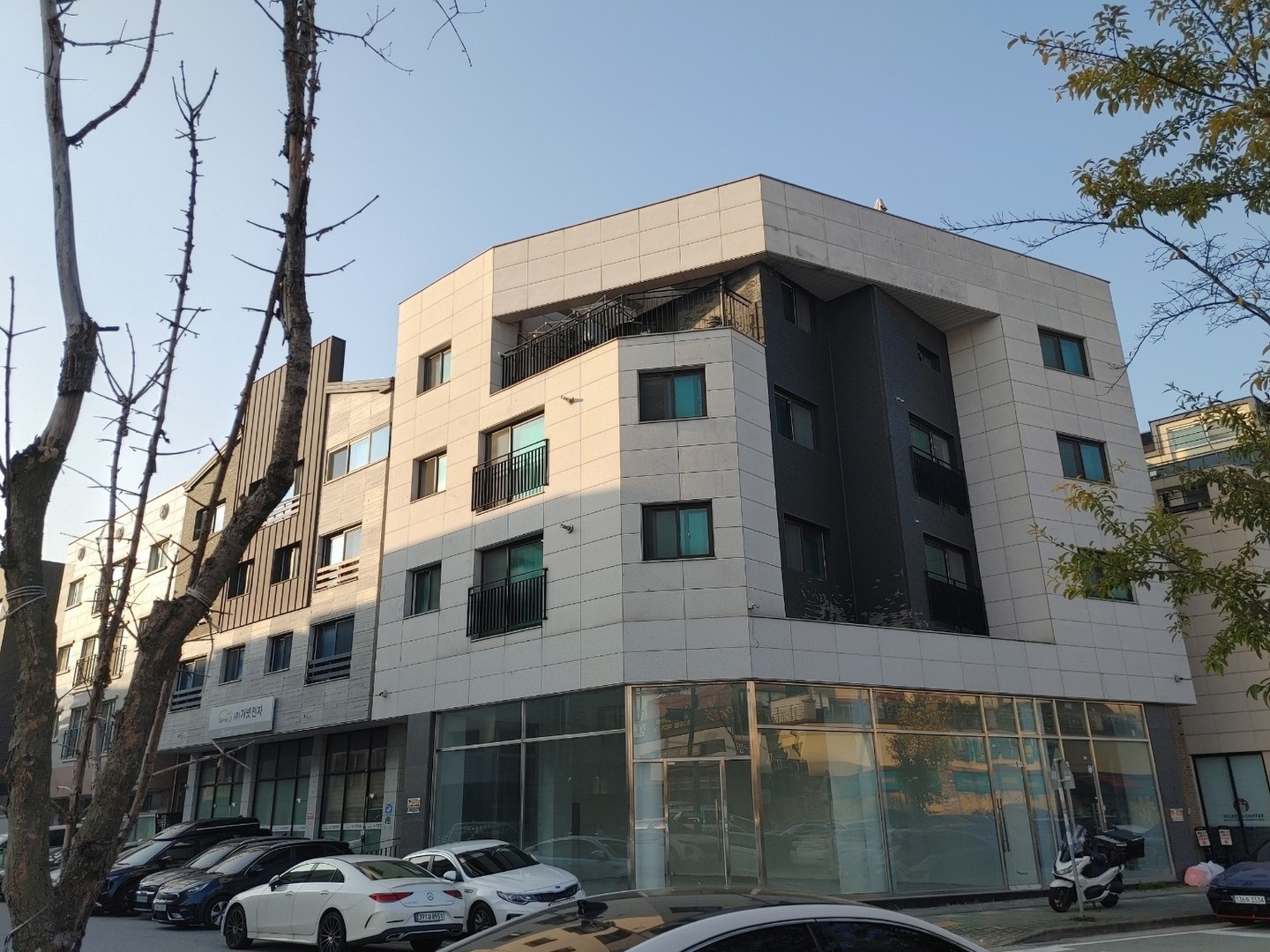 썸네일 2